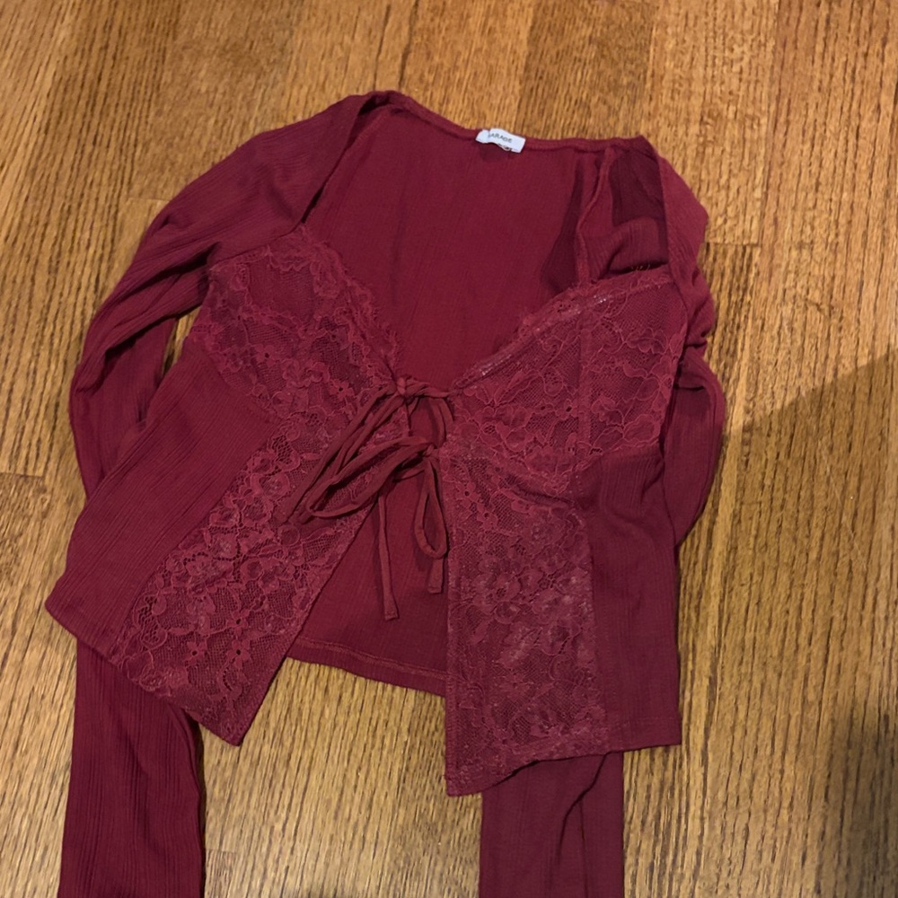 Garage Burgundy Lace-Trim Robe